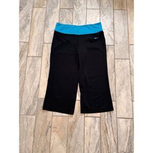 Nike women's small (4/6) black/blue Performance capri wide leg capri leggings